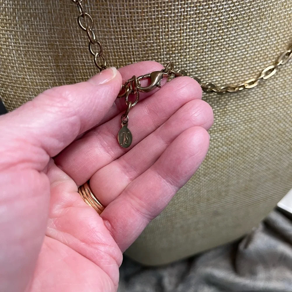 Teal Crystal glass and gold necklace - Picture 3 of 6